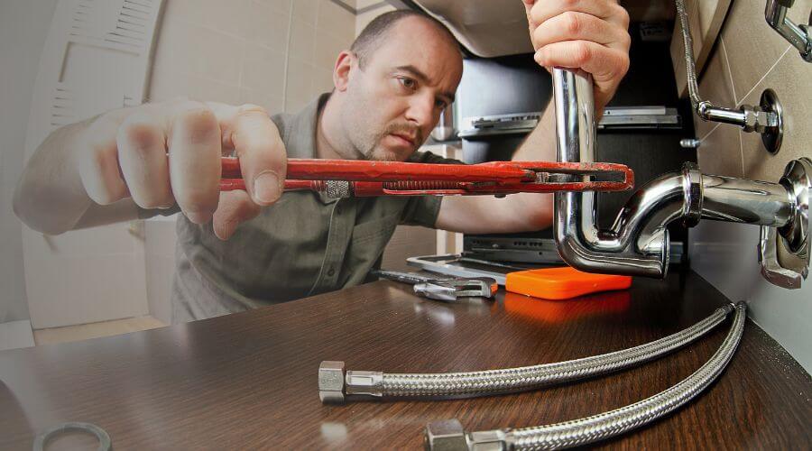 Professional emergency plumbing in Utica, KS